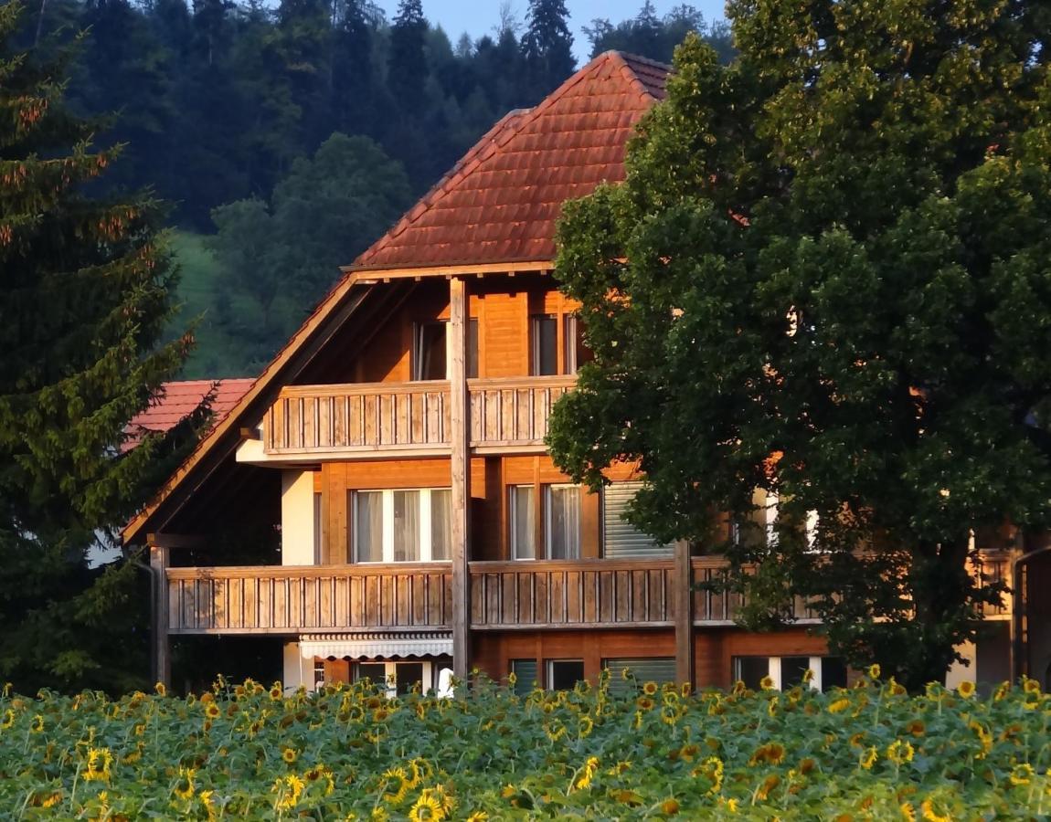 Gemeinschaftshaus Im Oberdorf Lützelflüh Kültér fotó
